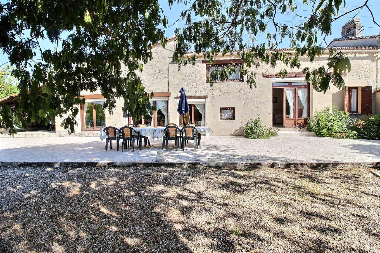 Maison Entre Dordogne Et Gironde Avec Piscine Minzac Exterior foto
