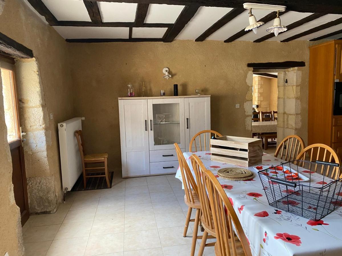 Maison Entre Dordogne Et Gironde Avec Piscine Minzac Exterior foto